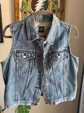 GAP Blue Denim Sleeveless Jacket